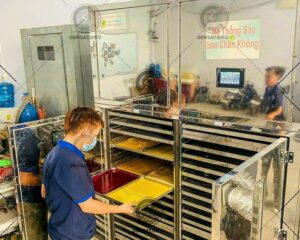 đèn sấy hồng ngoại